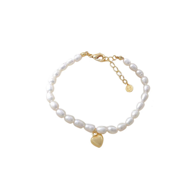 Freshwater Pearl Bracelet with Gold Plated Heart Charm Beryl