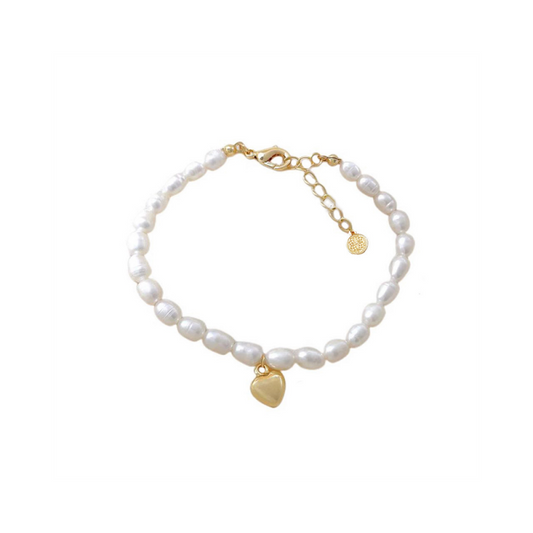 Freshwater Pearl Bracelet with Gold Plated Heart Charm Beryl