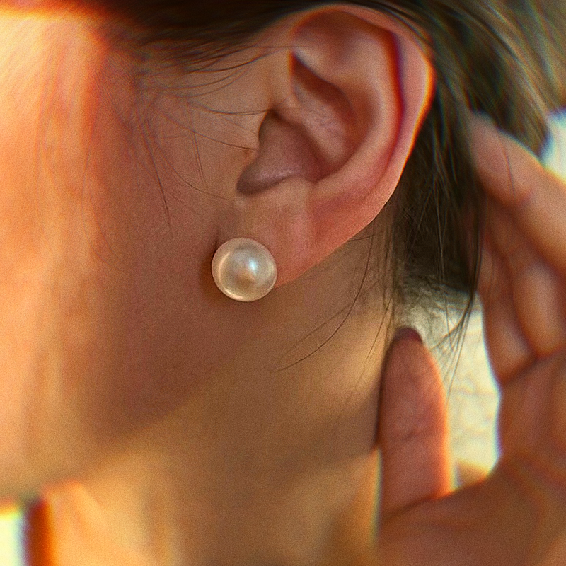 Button Pearl Studs Gaby