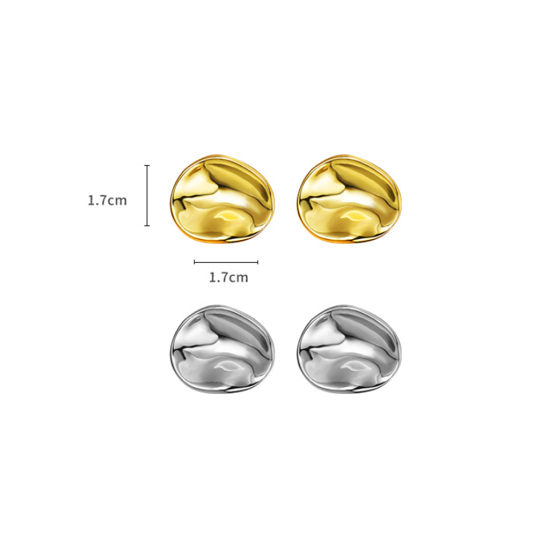 Willow gold stud earrings size indicator 