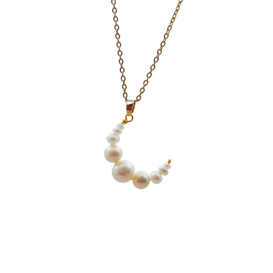 Mermaid Pearl Pendant Necklace Arista in white background