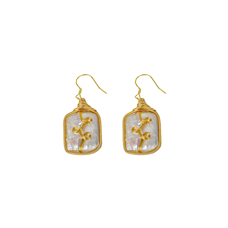 Baroque Pearl Drop Earrings Katrina white background image